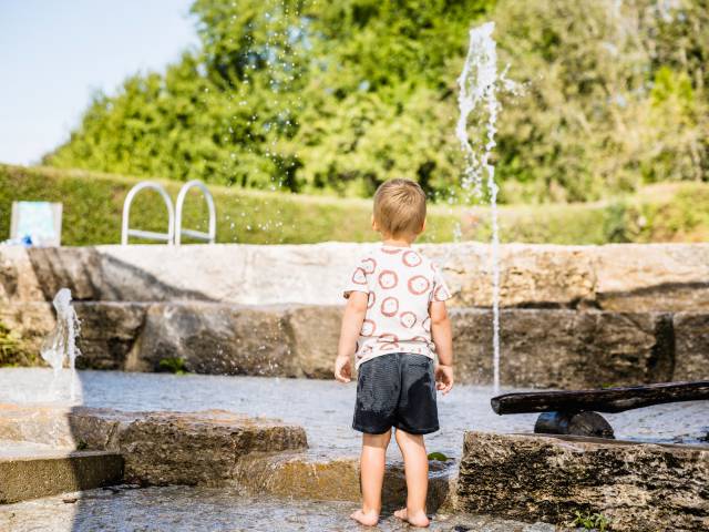 Wirthshof Kinderspielplatz Bodensee Wasserspiel